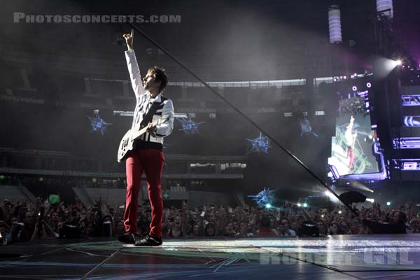 MUSE - 2013-06-21 - SAINT DENIS - Stade de France - Matthew James Bellamy